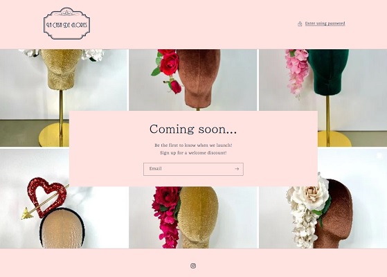 La Casa De Flores Shopify website